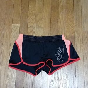 NIKE DRI-FIT RUNNING SHORTS WOMENS S LIKE NEW!! LINED